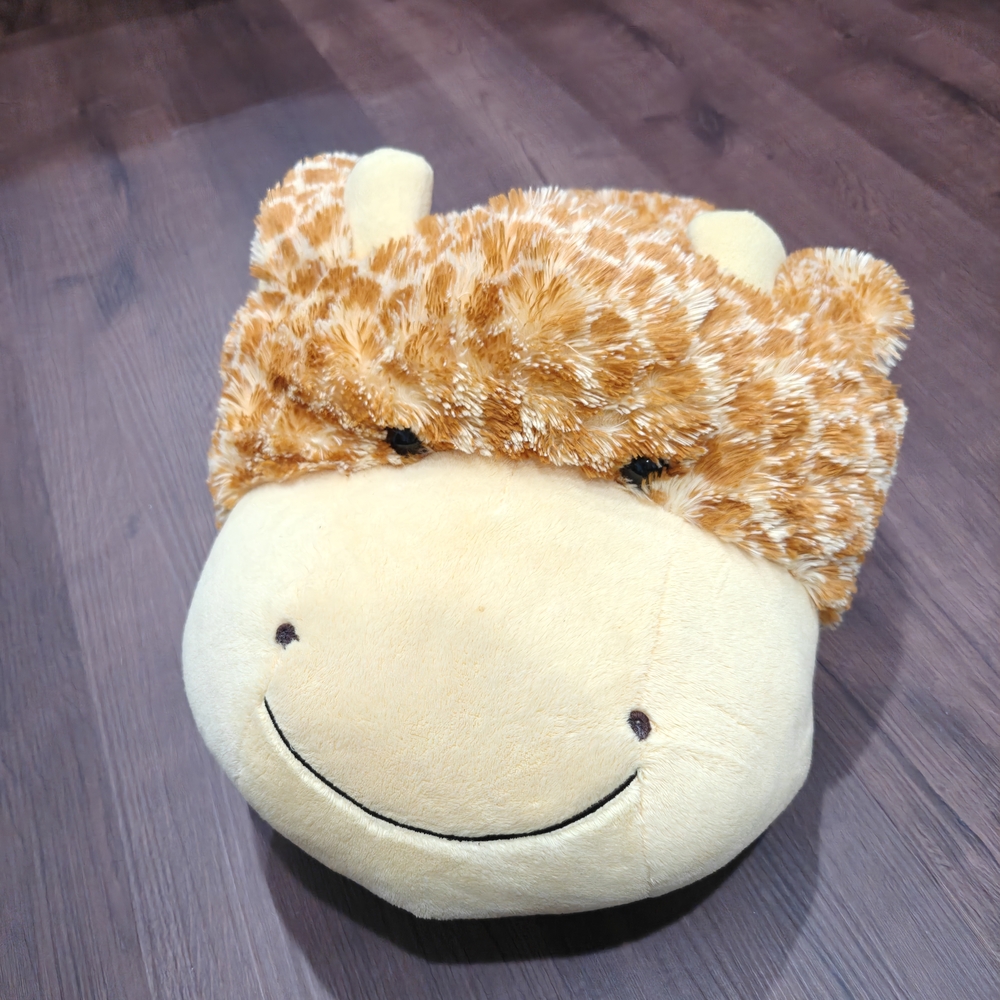 Adorable Giraffe Plush Toy for Kids